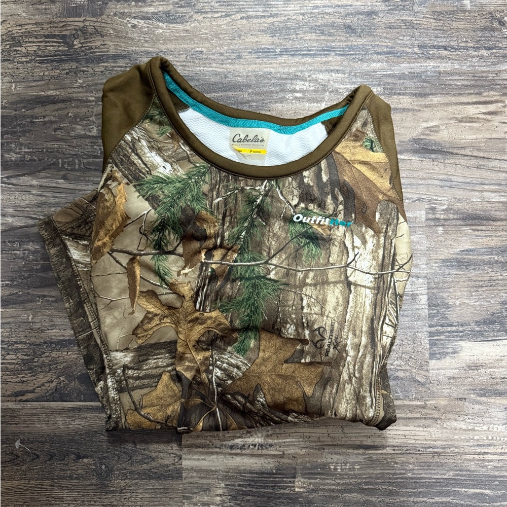 Cabela's women’s Camouflage Shirt